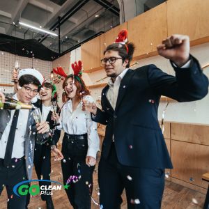 The Benefits of Corporate Janitorial Services During the Holiday Season